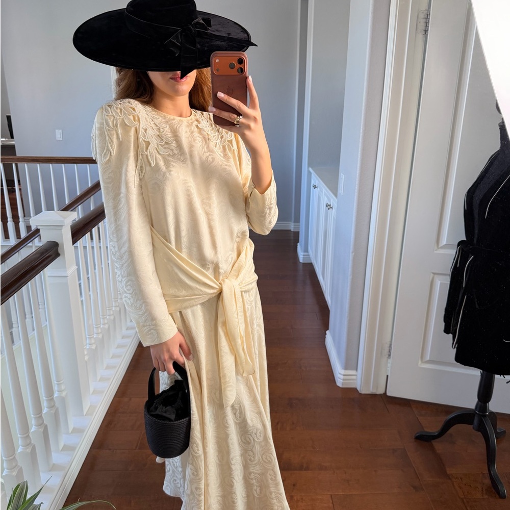 Rina diMontella Cream Long Sleeve Dress